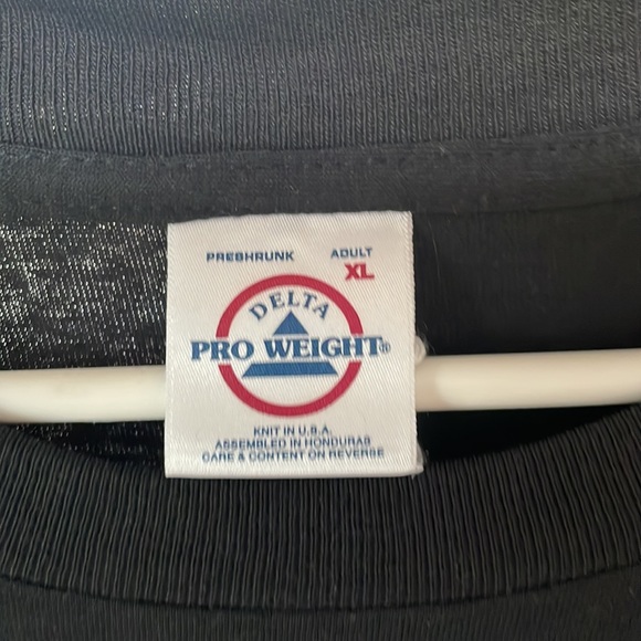 Delta T shirt with planets on it - Picture 2 of 2